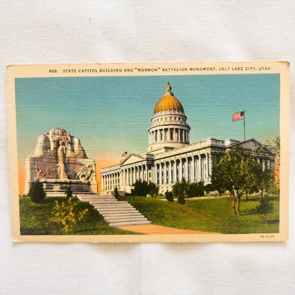 Postcards Lot of 8 1920s to 1940s US and UK read - Picture 9 of 13